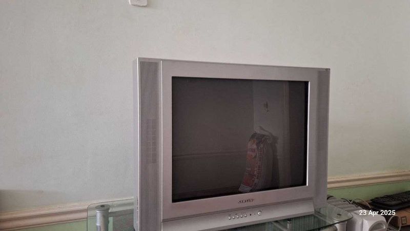 Телевизор Samsung CS-29K5ZQQ Телевизор Samsung CS-29K5ZQQ
