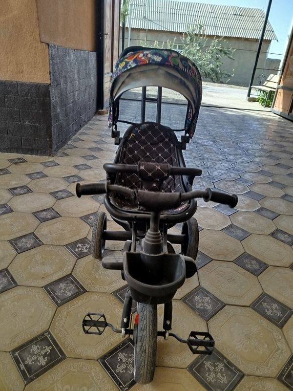 Velokolyaska sotiladi Velokolyaska sotiladi