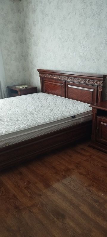 Спальный гарнитур, б/ у продам.