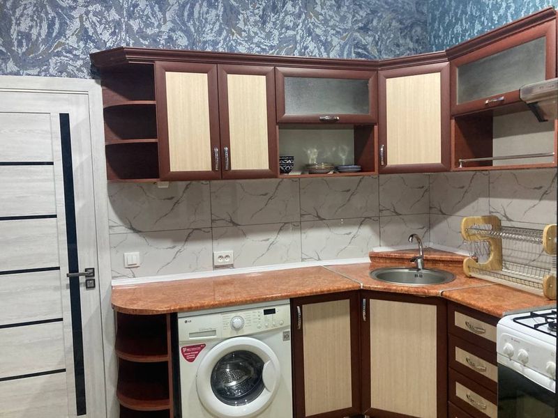 Сдаётся кв-ра в аренду 2 х комн Мирзо-Улугбекский Сдаётся кв-ра в аренду 2 х комн Мирзо-Улугбекский