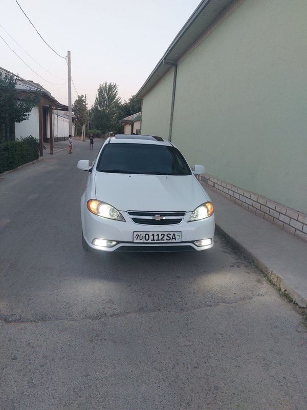 Chevrolet Jentra