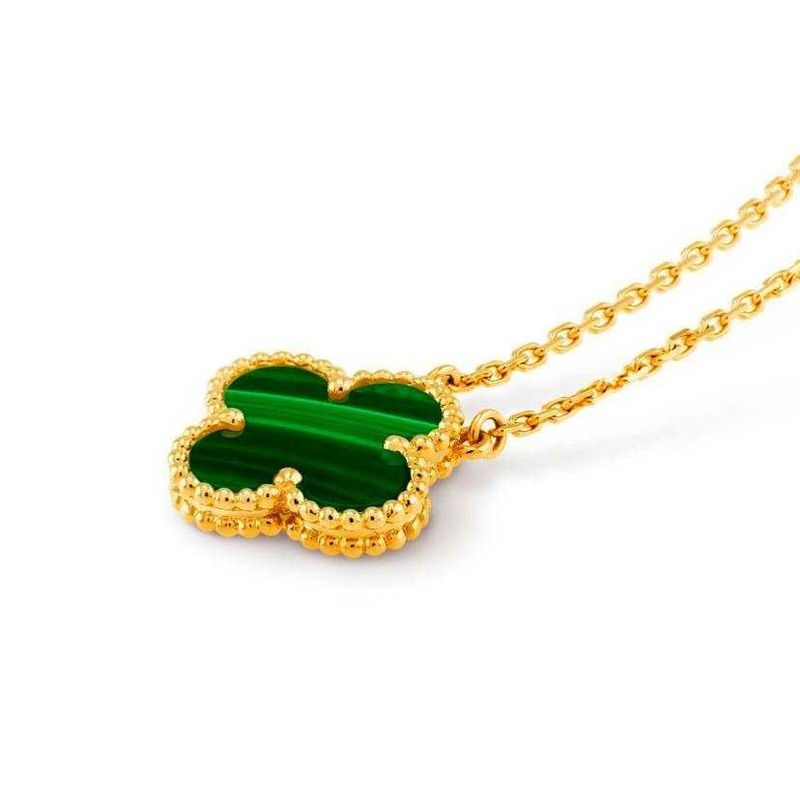 Золотая цепочка в стиле Van Cleef & Arpels 750 пробы Золотая цепочка в стиле Van Cleef & Arpels 750 пробы