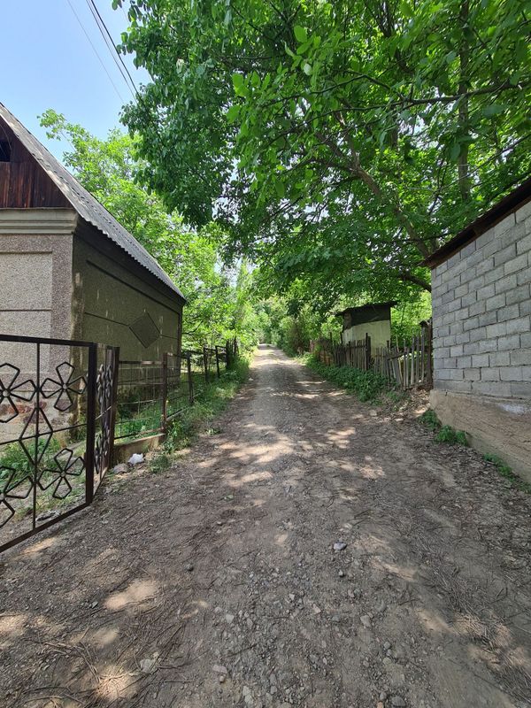 Dacha sotiladi yangiobod angren