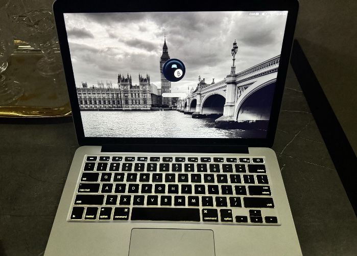 Macbook pro skidka Macbook pro skidka