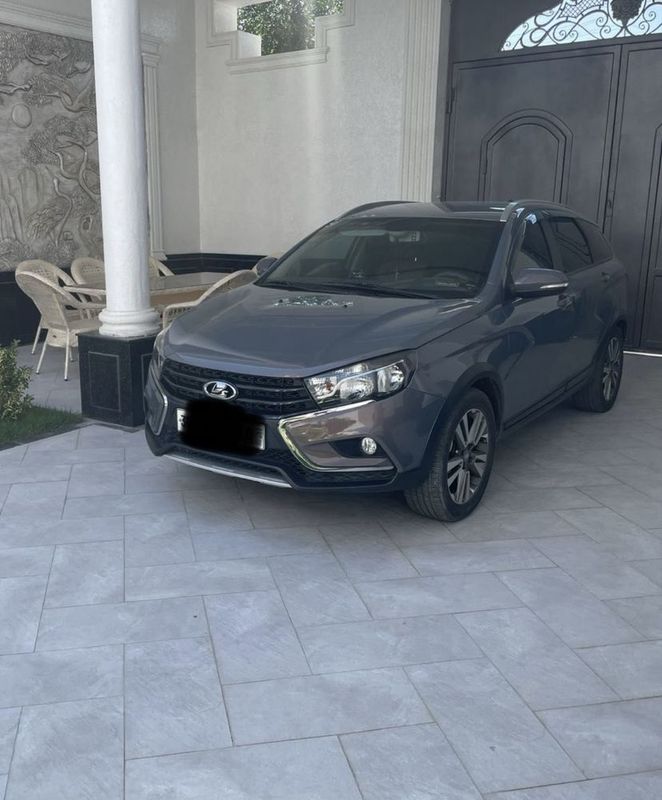 Lada Vesta SW Cross 1.8 ФУЛЛ Lada Vesta SW Cross 1.8 ФУЛЛ