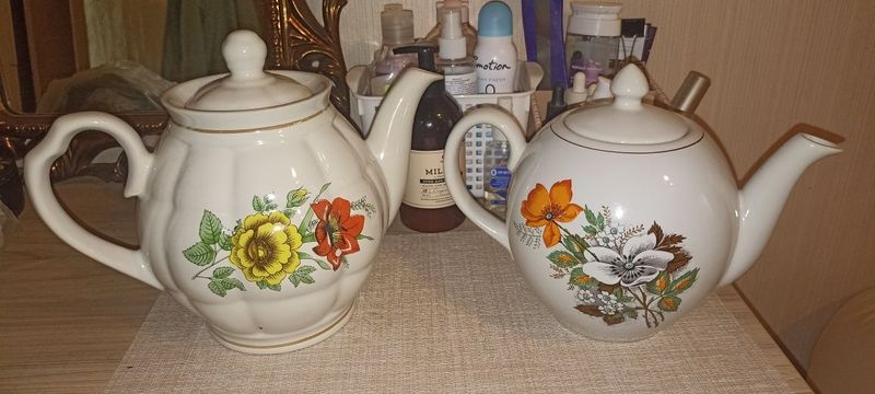Продаю заварочные чайники