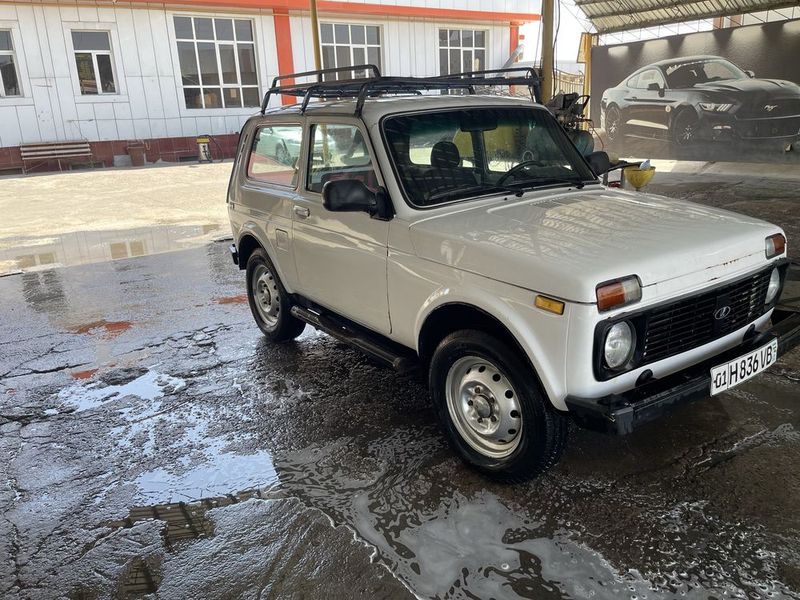 Niva Vaz 21214 Niva Vaz 21214
