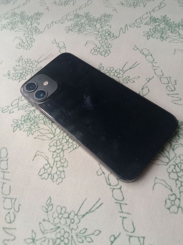 Iphone 12 mini ideal holatta