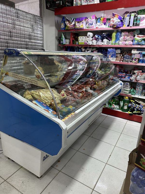 Vetrina xaladenik