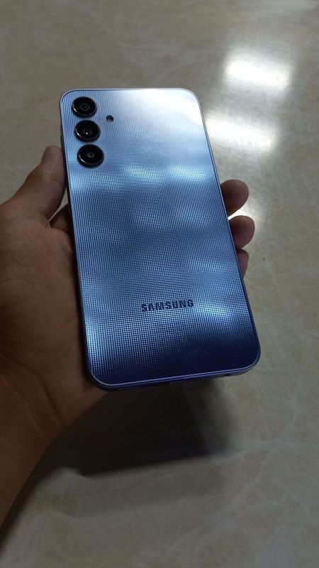 A25 samsung sotiladi A25 samsung sotiladi