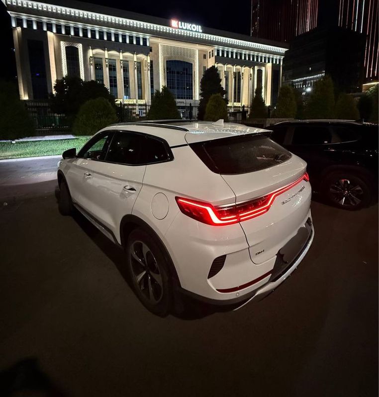 BYD song plus 1 позиция 2023