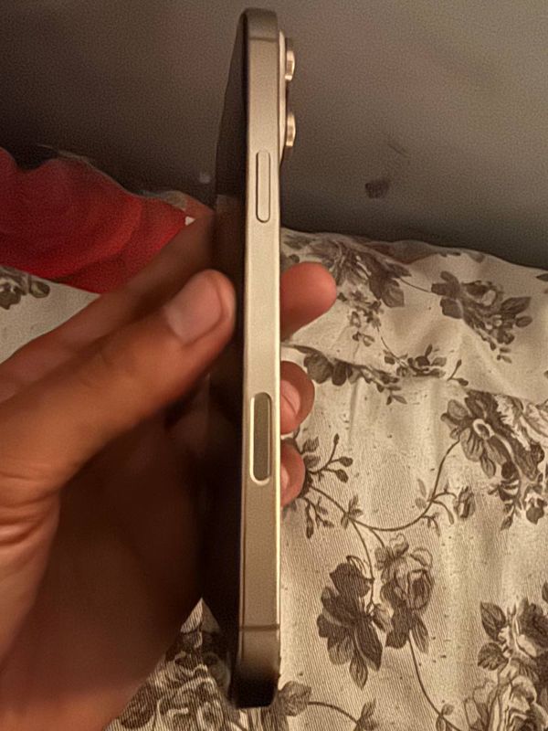 Iphone 16 Pro Max 256 simkartali