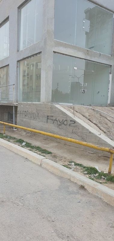 Magazin 2 etajli