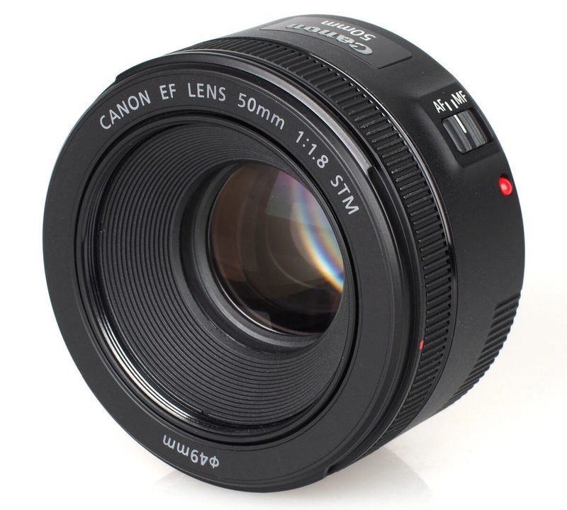 Объектив Canon Lens EF 50mm f/1.8