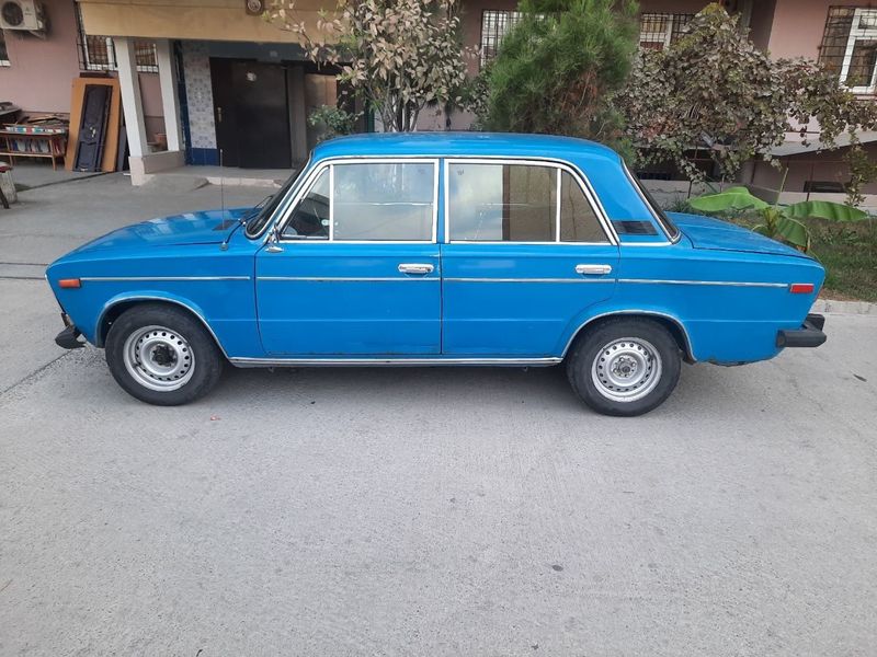 Srochno sotiladi Vaz 2106