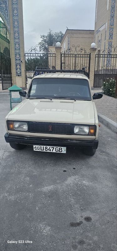 Жигули 2104 сотилади Жигули 2104 сотилади