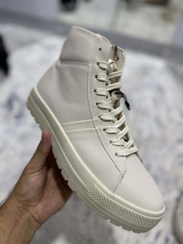 ZARA новый обувь 41 размер. ZARA новый обувь 41 размер.