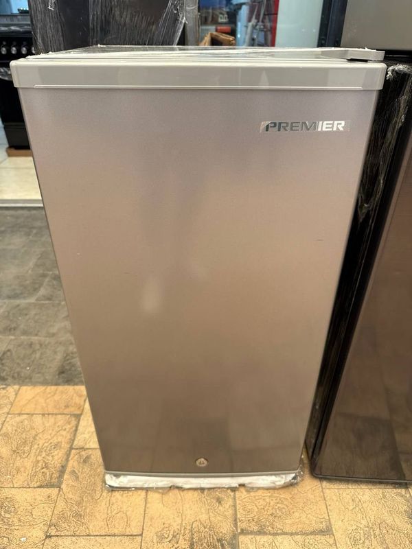 Мини холодильник Primere 85л Мини холодильник Primere 85л