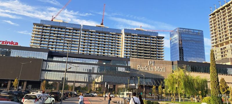 Ташкент ситий жк central Plaza прадётся Ташкент ситий жк central Plaza прадётся