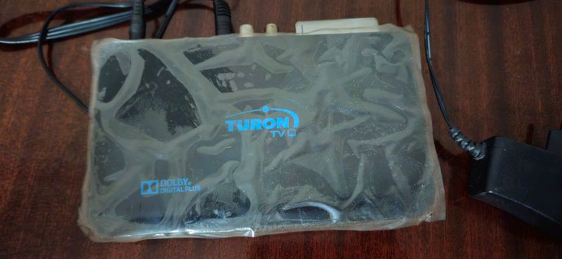 Тюнер ТВ Turon Tv приставка для телевизора Тюнер ТВ Turon Tv приставка для телевизора