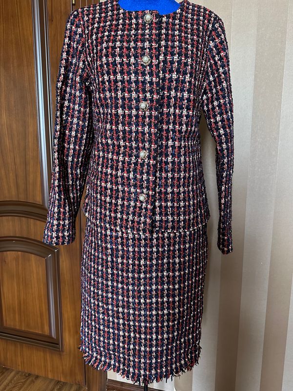 Kostyum yubka Turkiya