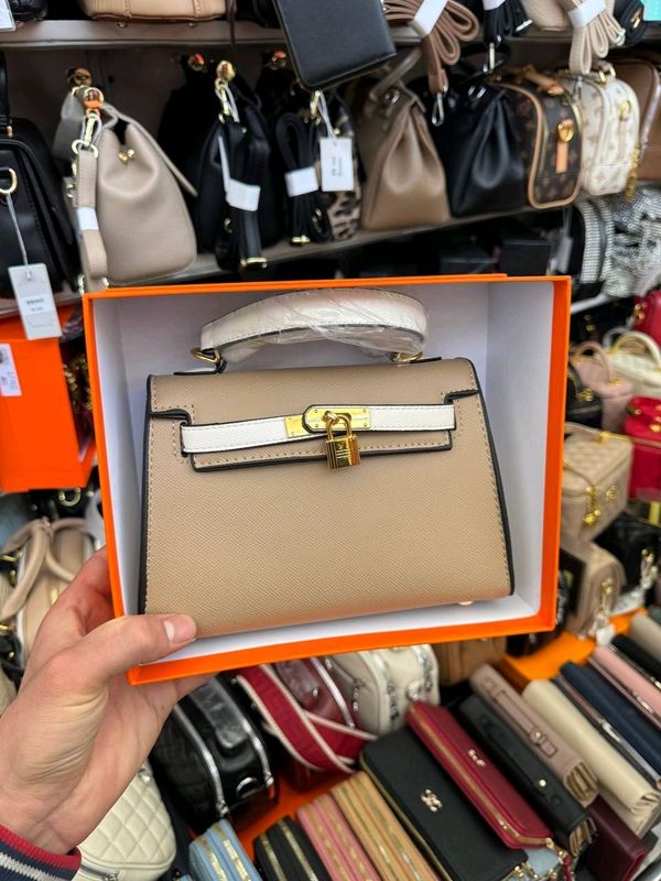 hermes Sumka hermes Sumka