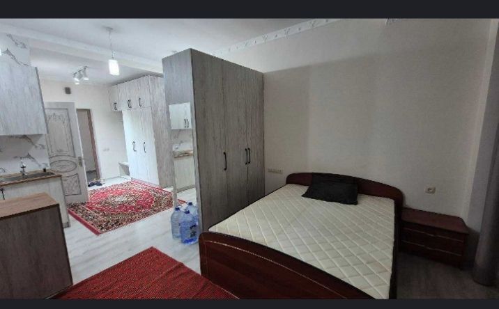 Sergeli Golden lafni orqasida kvartira bezmakler Sergeli Golden lafni orqasida kvartira bezmakler