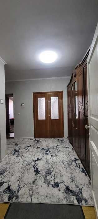 Яккасарайский р Ул Бобур дом 83 2 комнаты 72 кв/м 9 этаж, 13 этажный Яккасарайский р Ул Бобур дом 83 2 комнаты 72 кв/м 9 этаж, 13 этажный