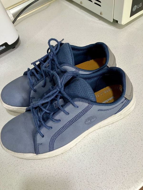 Продам кроссовки “Timberline”: Продам кроссовки “Timberline”: