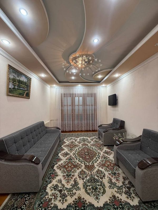 Яккасарай, Парк Бабура, Паркирова, №:185 Яккасарай, Парк Бабура, Паркирова, №:185