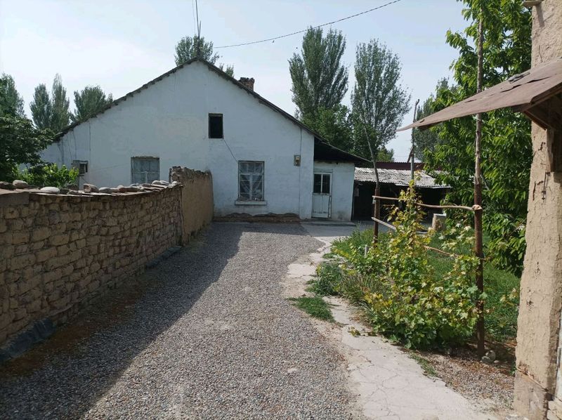 продается участок 9.2 сотки Зангиота продается участок 9.2 сотки Зангиота