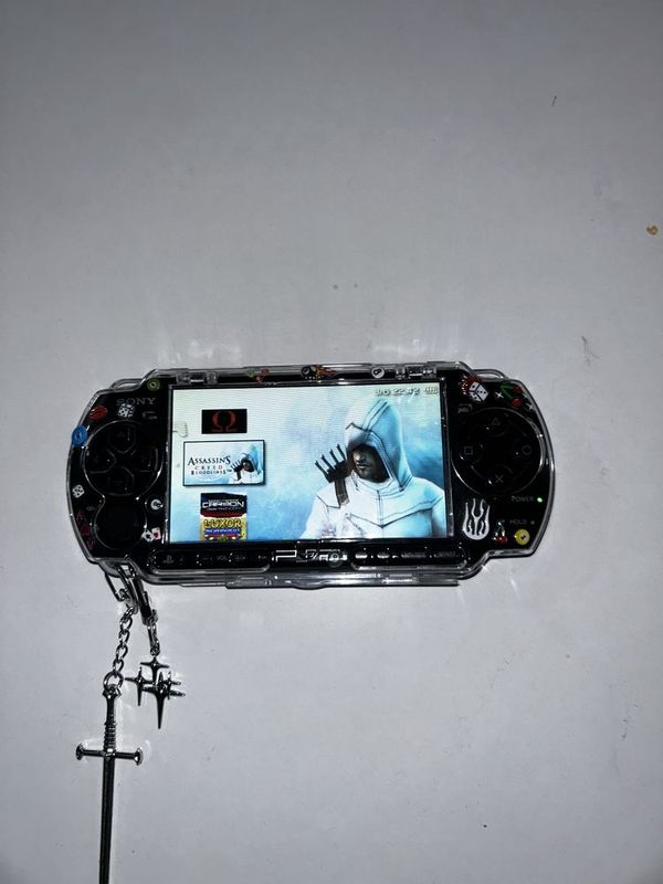 Продается psp 3000 в хорошем состоянии Продается psp 3000 в хорошем состоянии
