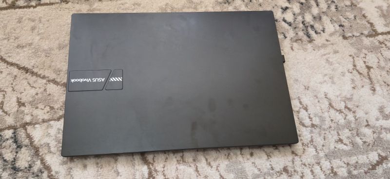 Ноутбук ASUS Vivobook 16