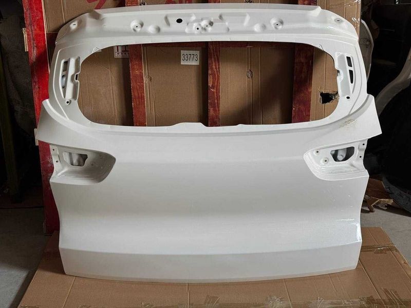 Jetour x70 restayling Bakaj oq rangli original