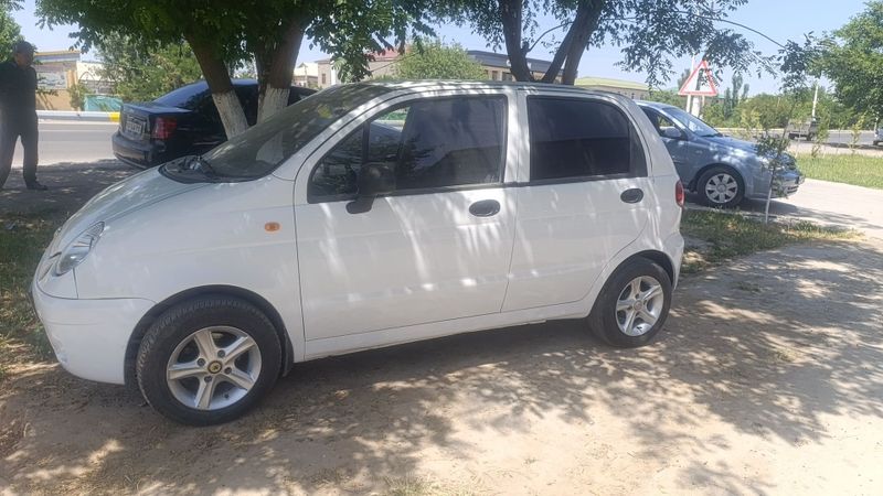 Matiz moshina sotiladi Matiz moshina sotiladi