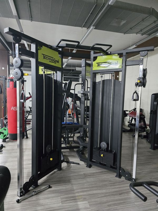 Мульт Кроссовер бренд Technogym