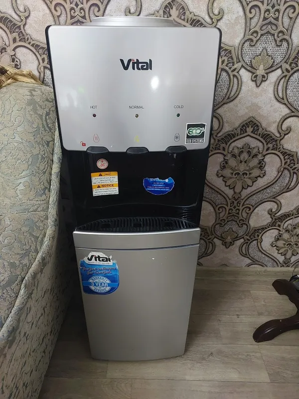 Кулер от воды от компании VITAL модель VT 38 Кулер от воды от компании VITAL модель VT 38