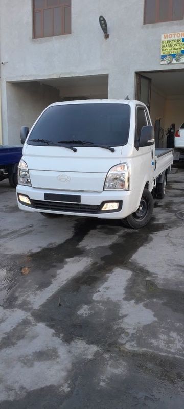 Hyundai porter 2