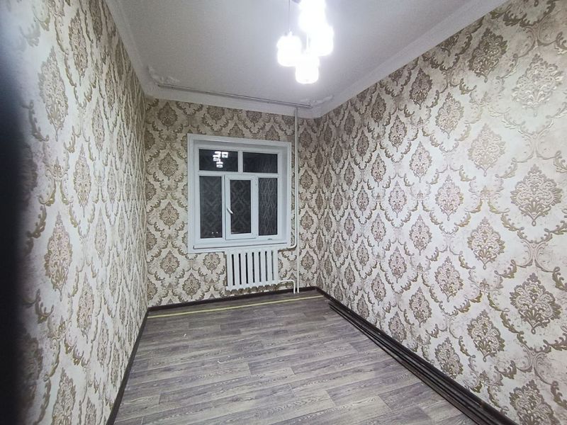Срочно оилага 2 хонали. 350.у.е + реалтор хакки Срочно оилага 2 хонали. 350.у.е + реалтор хакки