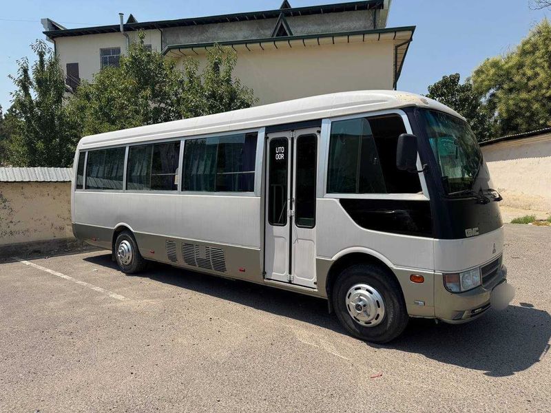 Продам Mitsubishi Roza 2010г в хорошем состоянии. Торг