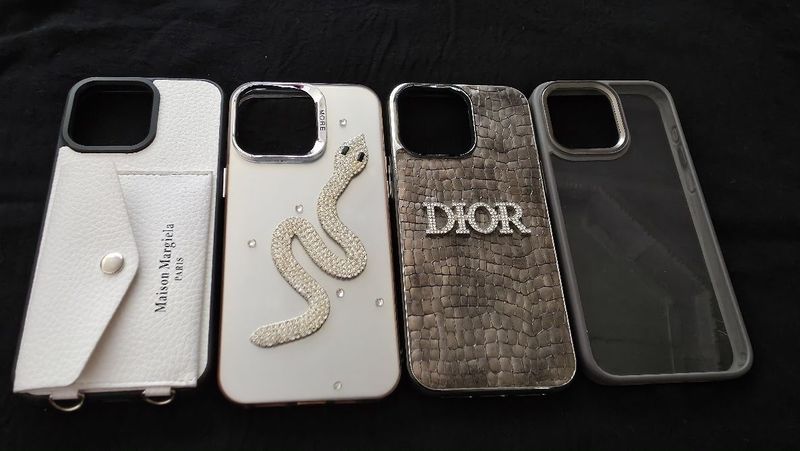 Chexol iPhone 15 Pro Max Chexol iPhone 15 Pro Max