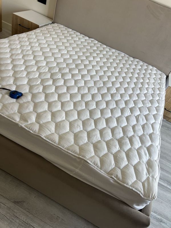Matras sotiladi yangi