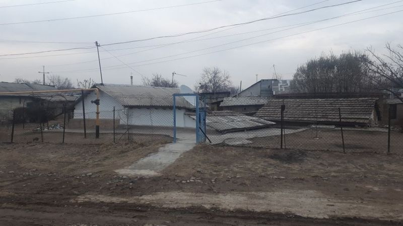 Продаю свой дом 8 соток Янгиюль В рабочий городок