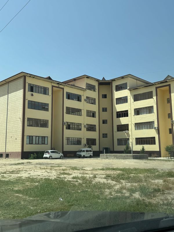 Narxi kelishiladi. 3-mikrarayon 96-kv 5-etaj 23-maktab yonida Narxi kelishiladi. 3-mikrarayon 96-kv 5-etaj 23-maktab yonida