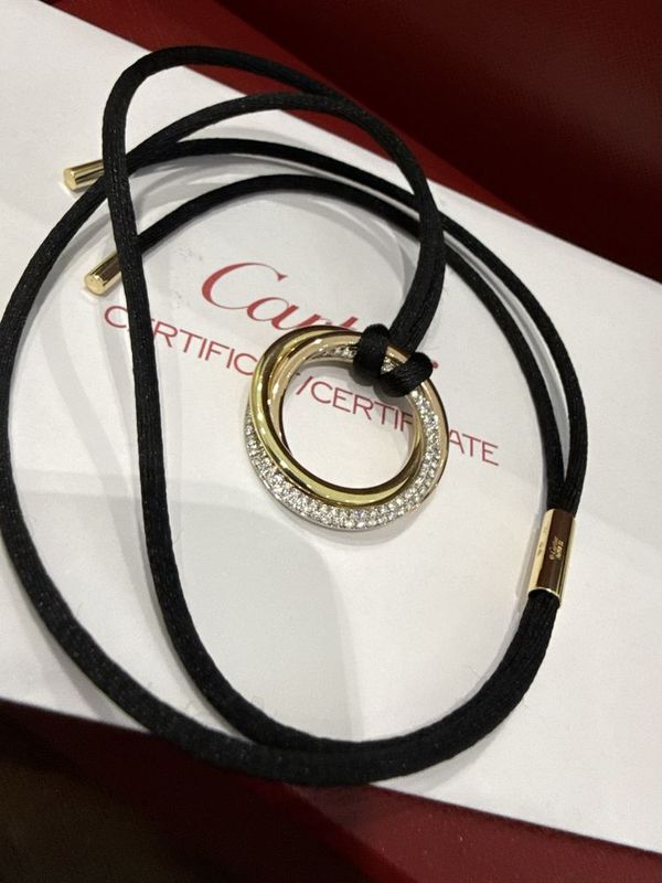 NEW Подвеска с Бриллиантами Cartier Trinity B30412
