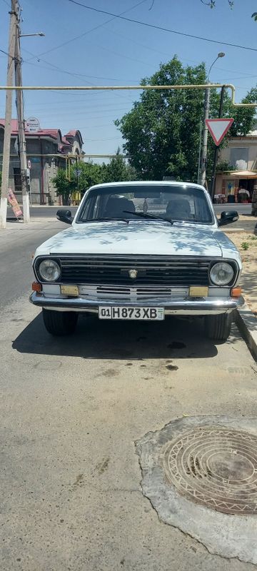 Gaz 2410 sotiladi Gaz 2410 sotiladi
