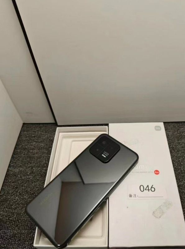 Xiaomi 13, 8/256 Xiaomi 13, 8/256