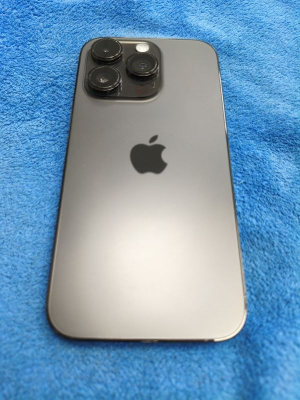 Продам б.у iPhone 14pro 256gb black LLA 76% емкость Продам б.у iPhone 14pro 256gb black LLA 76% емкость