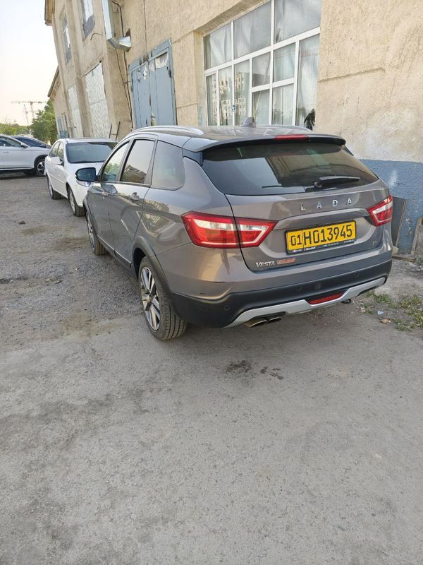 Лада Веста Кросс 2019 Лада Веста Кросс 2019