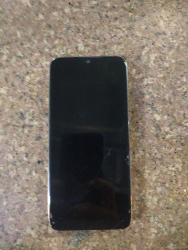 Redmi note 8 sotilad srochniy